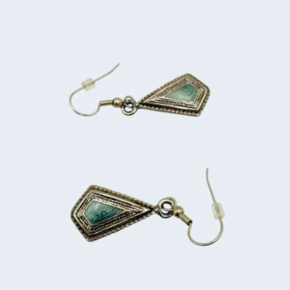 Vintage Boho Teardrop Earrings Silver Tone Green Stone Dangle